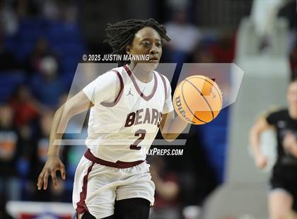Thumbnail 2 in Barton vs. Izard County (AAA 2A State Final) photogallery.