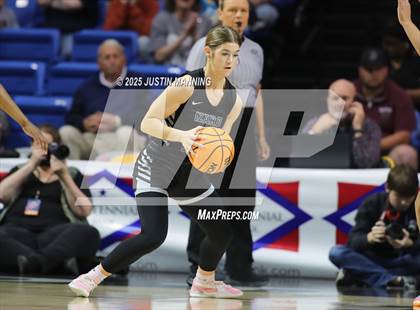 Thumbnail 1 in Barton vs. Izard County (AAA 2A State Final) photogallery.