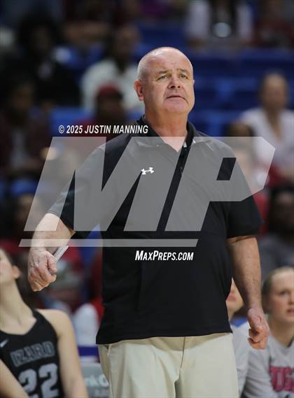 Thumbnail 2 in Barton vs. Izard County (AAA 2A State Final) photogallery.