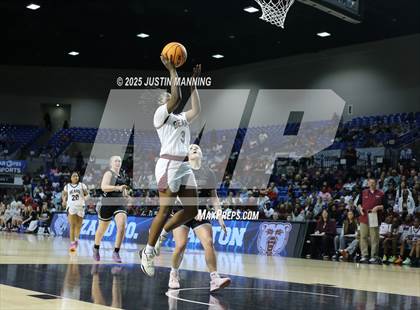 Thumbnail 2 in Barton vs. Izard County (AAA 2A State Final) photogallery.
