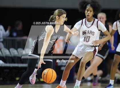 Thumbnail 3 in Barton vs. Izard County (AAA 2A State Final) photogallery.