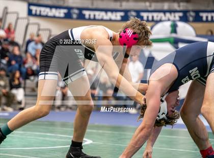 Thumbnail 1 in Corner Canyon @ Syracuse photogallery.