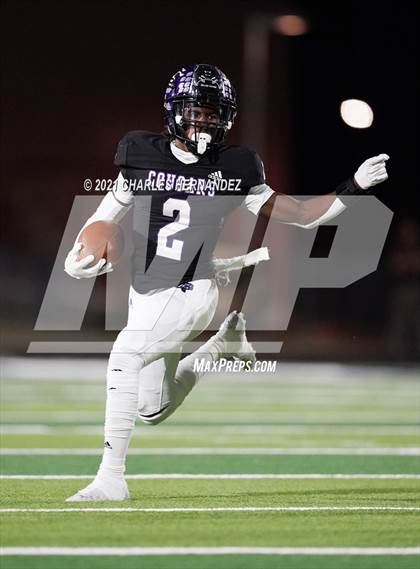 Thumbnail 3 in McKinney North @ College Station (UIL 5A Bi-District Playoff) photogallery.