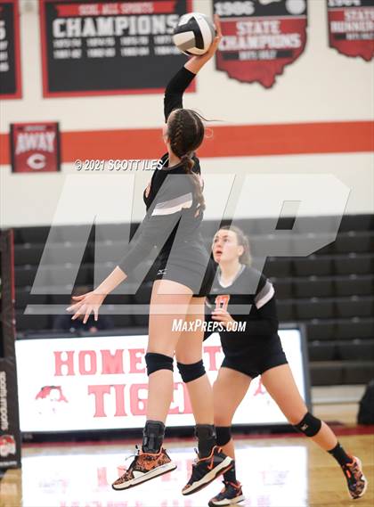 Thumbnail 2 in Amanda-Clearcreek @ Circleville photogallery.