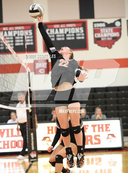 Thumbnail 2 in Amanda-Clearcreek @ Circleville photogallery.