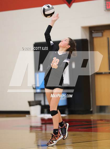 Thumbnail 1 in Amanda-Clearcreek @ Circleville photogallery.
