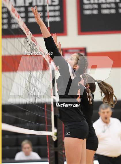 Thumbnail 3 in Amanda-Clearcreek @ Circleville photogallery.