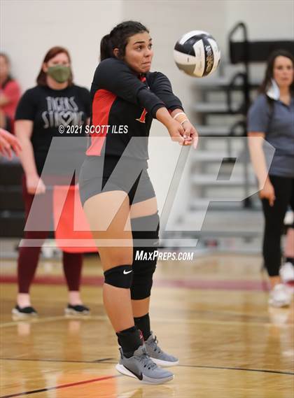 Thumbnail 3 in Amanda-Clearcreek @ Circleville photogallery.