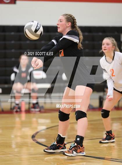 Thumbnail 1 in Amanda-Clearcreek @ Circleville photogallery.