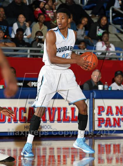 Thumbnail 2 in Seguin [Juan] vs. West Mesquite (Thanksgiving Hoopfest) photogallery.