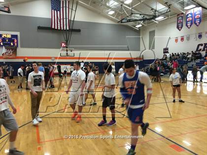 Thumbnail 3 in Eastside Catholic TOC Ceremony photogallery.
