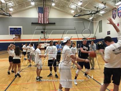 Thumbnail 2 in Eastside Catholic TOC Ceremony photogallery.