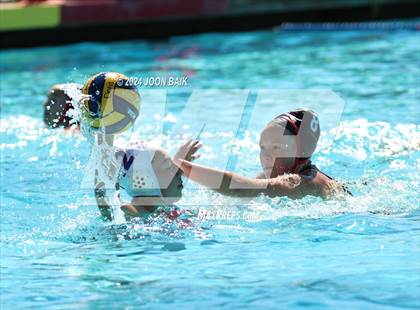 Thumbnail 2 in St. Ignatius College Preparatory vs Carondelet (Acalanes Invitational) photogallery.