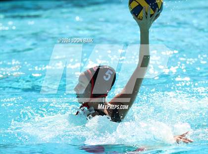 Thumbnail 3 in St. Ignatius College Preparatory vs Carondelet (Acalanes Invitational) photogallery.