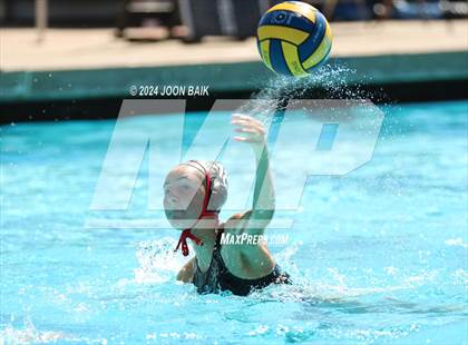 Thumbnail 3 in St. Ignatius College Preparatory vs Carondelet (Acalanes Invitational) photogallery.