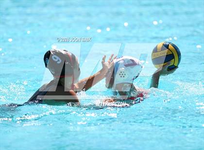 Thumbnail 2 in St. Ignatius College Preparatory vs Carondelet (Acalanes Invitational) photogallery.