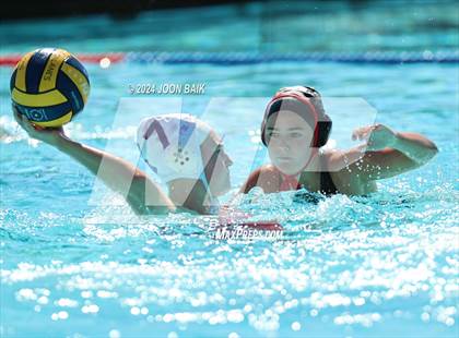 Thumbnail 3 in St. Ignatius College Preparatory vs Carondelet (Acalanes Invitational) photogallery.