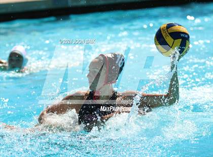 Thumbnail 3 in St. Ignatius College Preparatory vs Carondelet (Acalanes Invitational) photogallery.