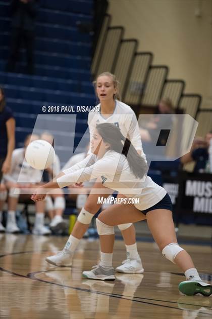 Thumbnail 1 in Lakewood @ Valor Christian photogallery.