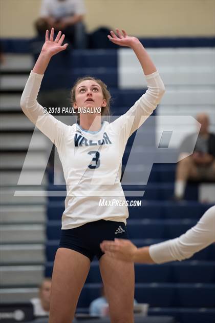 Thumbnail 1 in Lakewood @ Valor Christian photogallery.