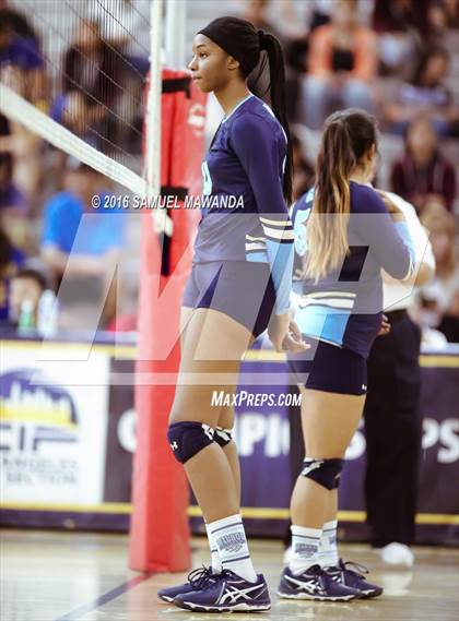 Thumbnail 3 in Wilson vs Poly (CIF LACS Final) photogallery.