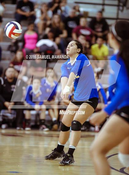 Thumbnail 2 in Wilson vs Poly (CIF LACS Final) photogallery.