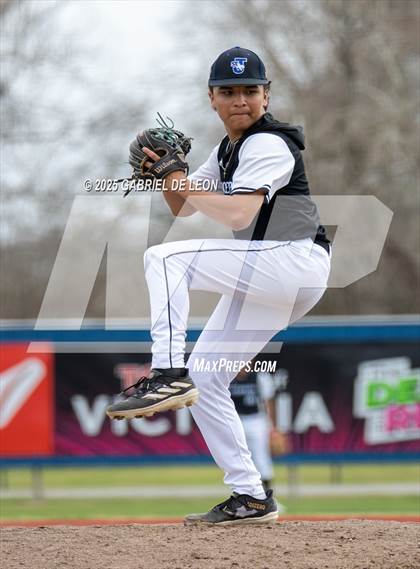 Thumbnail 3 in Lytle @ St. Joseph (Victoria Isd Tournament) photogallery.