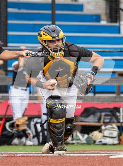 Thumbnail 2 in Lytle @ St. Joseph (Victoria Isd Tournament) photogallery.