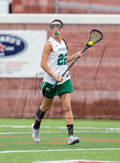 Thumbnail 3 in Baker vs Farmingdale (NYSPHSAA Class A Final) photogallery.