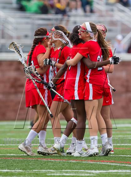 Thumbnail 3 in Baker vs Farmingdale (NYSPHSAA Class A Final) photogallery.
