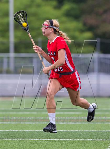 Thumbnail 1 in Baker vs Farmingdale (NYSPHSAA Class A Final) photogallery.