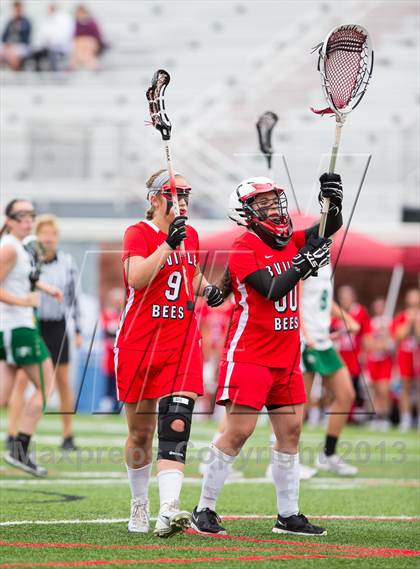 Thumbnail 3 in Baker vs Farmingdale (NYSPHSAA Class A Final) photogallery.