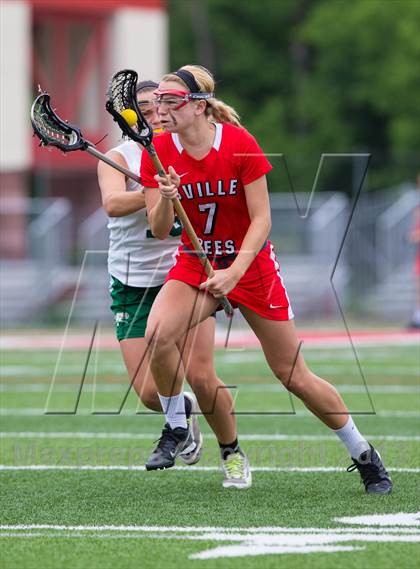 Thumbnail 1 in Baker vs Farmingdale (NYSPHSAA Class A Final) photogallery.