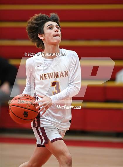 Thumbnail 3 in JV: Analy @ Cardinal Newman photogallery.