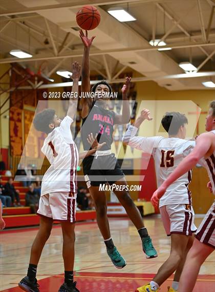 Thumbnail 3 in JV: Analy @ Cardinal Newman photogallery.