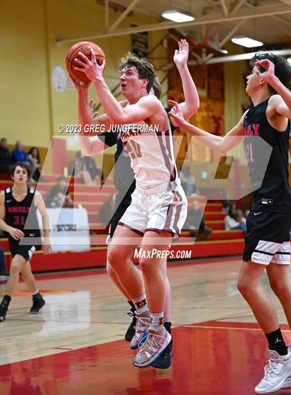 Thumbnail 1 in JV: Analy @ Cardinal Newman photogallery.