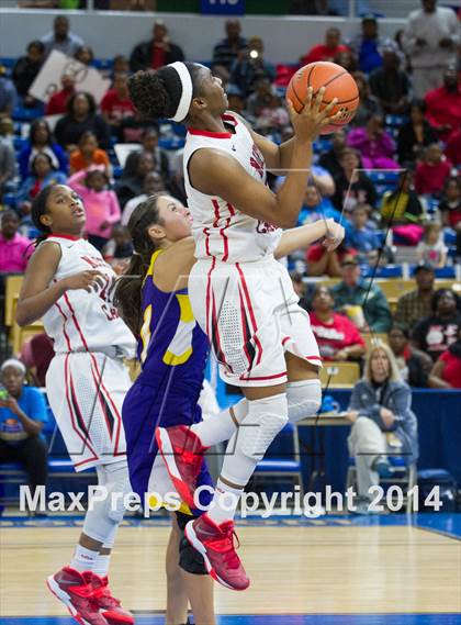 Thumbnail 1 in North Caddo vs. Doyle (LHSAA Class 2A Final)  photogallery.