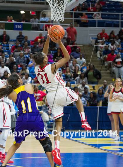 Thumbnail 2 in North Caddo vs. Doyle (LHSAA Class 2A Final)  photogallery.