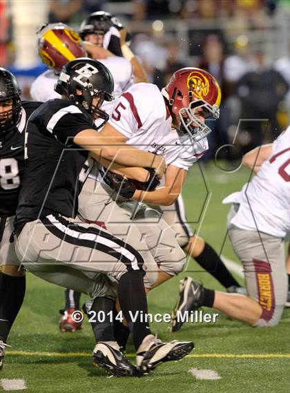 Thumbnail 2 in Enumclaw vs. Bonney Lake photogallery.