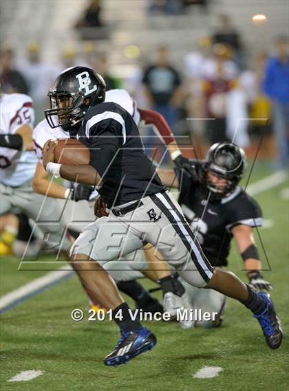 Thumbnail 2 in Enumclaw vs. Bonney Lake photogallery.