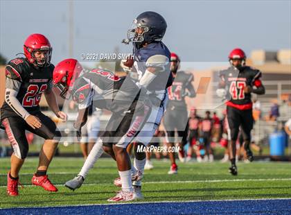 Thumbnail 1 in Lee's Summit West vs Raytown South (Grain Valley Jamboree) photogallery.