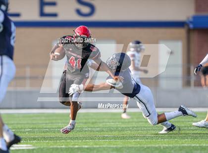 Thumbnail 3 in Lee's Summit West vs Raytown South (Grain Valley Jamboree) photogallery.