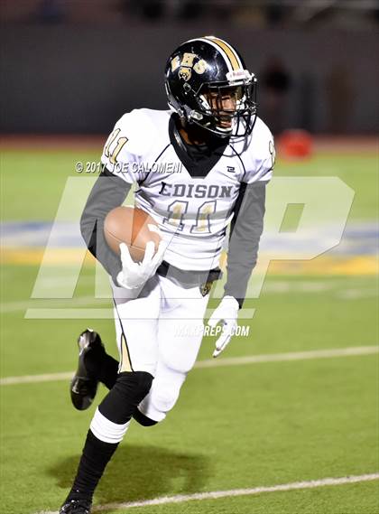 Thumbnail 2 in Highlands vs Edison [Thomas A.] photogallery.