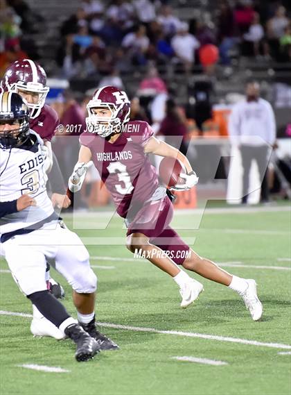 Thumbnail 2 in Highlands vs Edison [Thomas A.] photogallery.