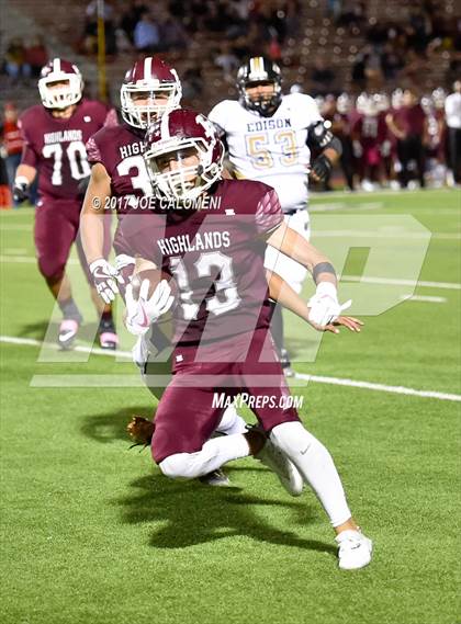 Thumbnail 2 in Highlands vs Edison [Thomas A.] photogallery.