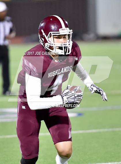 Thumbnail 1 in Highlands vs Edison [Thomas A.] photogallery.