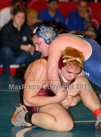 Thumbnail 1 in Suffolk County D1 Championships (Semifinals) photogallery.