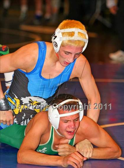 Thumbnail 2 in Suffolk County D1 Championships (Semifinals) photogallery.