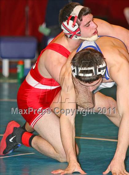 Thumbnail 2 in Suffolk County D1 Championships (Semifinals) photogallery.