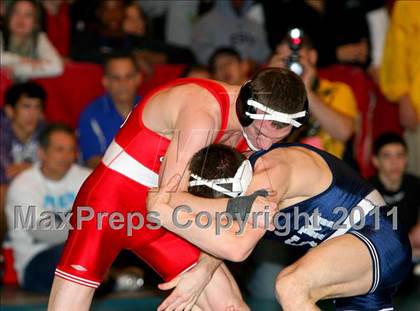 Thumbnail 2 in Suffolk County D1 Championships (Semifinals) photogallery.